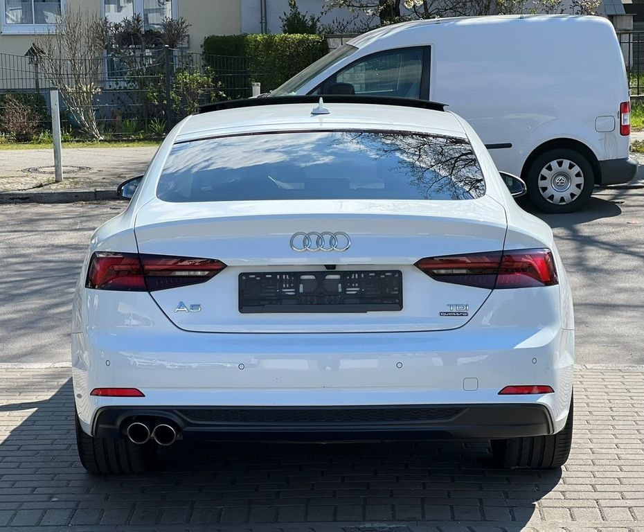 Audi A5  286 CP   - 42800 €,   143970 km,  anul 2018,  culoare alb 