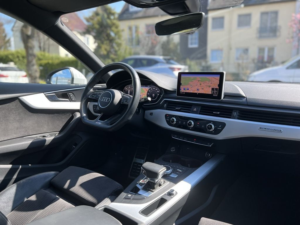 Audi A5  286 CP   - 42800 €,   143970 km,  anul 2018,  culoare alb 