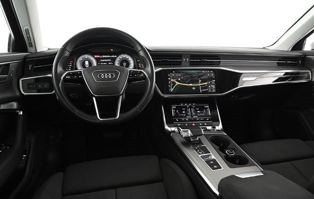 Audi A6  204 CP   - 40880 €,   126500 km,  anul 2019,  culoare alb 
